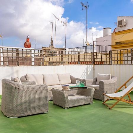 Ferienwohnung Champion Duplex Terrace And Garage Old Town 6 Pax Sevilla Exterior foto