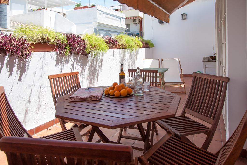 Ferienwohnung Champion Duplex Terrace And Garage Old Town 6 Pax Sevilla Exterior foto